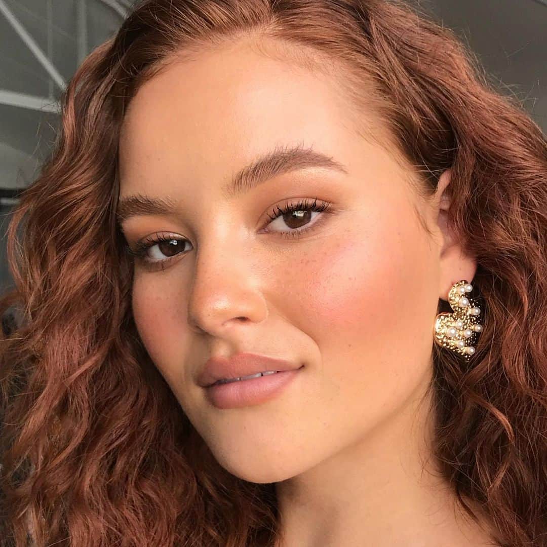 Ania Milczarczykのインスタグラム：「Killed me to crop out @cameronsstephens ‘s amazing Disney Brave X Mermaid hair but I had to toss up that or zooming in on the freckles and we all knew how that was going to end lol // @sheikeandco」