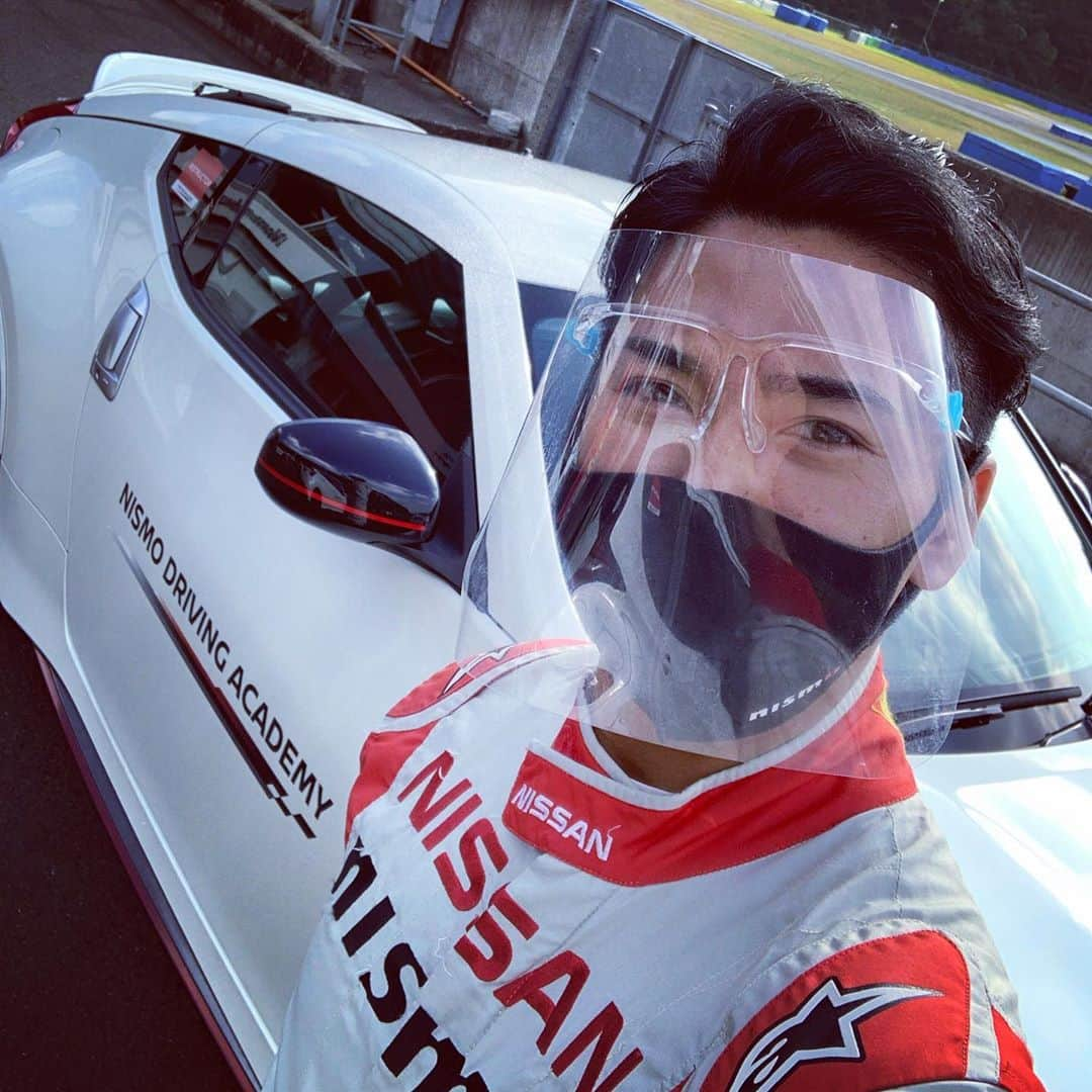 千代勝正さんのインスタグラム写真 - (千代勝正Instagram)「コロナ対策を徹底して、 2日間の#NismoDrivingAcademy #NDA 無事終了しました！  参加者の皆様、スタッフの皆様、暑い中お疲れ様でした！  #nismo #ニスモ #ドライビングレッスン」8月31日 15時30分 - chiyokatsumasa