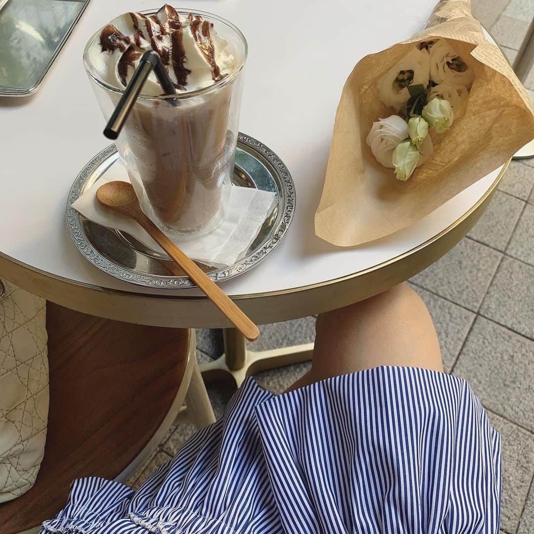yukieさんのインスタグラム写真 - (yukieInstagram)「#afternoontea ☕️  #cafe #coffee  #kobecafe  #神戸 #神戸カフェ #カフェ好きな人と繋がりたい」8月31日 15時37分 - yumama366