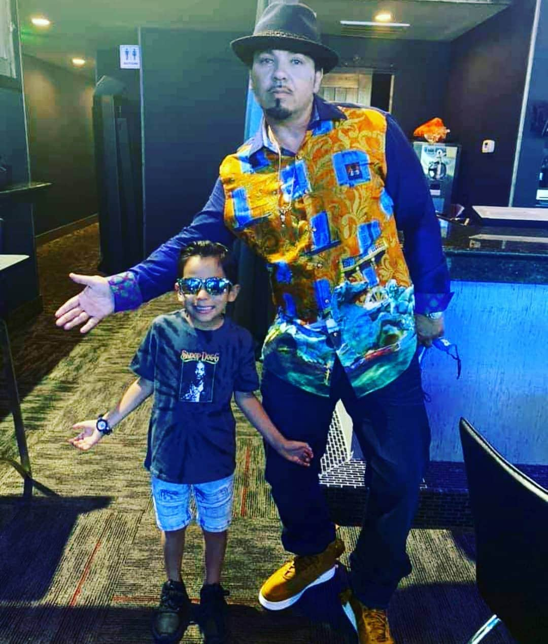 ベイビー・バッシュさんのインスタグラム写真 - (ベイビー・バッシュInstagram)「Bash Luh Da Kids!! $ConLimonYSal #Videoshoot」9月1日 1時03分 - babybash