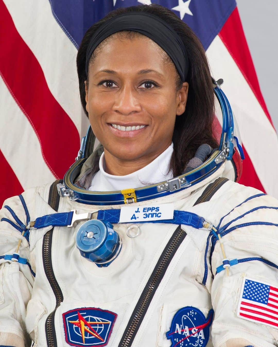 Nia Sioux Frazierさんのインスタグラム写真 - (Nia Sioux FrazierInstagram)「Today’s #RolemodelMonday will soon make history, becoming the first Black woman to live and work long-term aboard the International Space Station. Meet Jeanette Epps! Her flight is scheduled for 2021, and she will embark on a six-month expedition.. "So many young girls do need to see someone who looks like them doing things that they never thought they could do. Here I am. I'm doing a lot of these things that you never thought you would be able to do,” Epps said. Thank you for paving the path and congrats on your huge accomplishment!」9月1日 1時43分 - niasioux