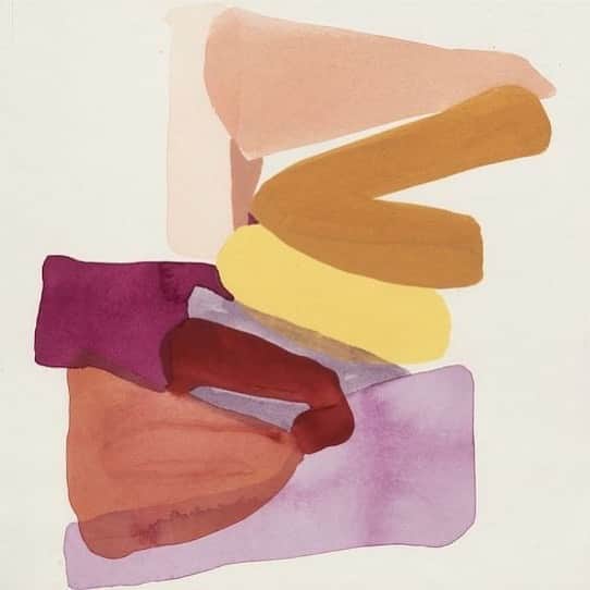 のインスタグラム：「The beauty in colour blocking 🍇🤍🍯」