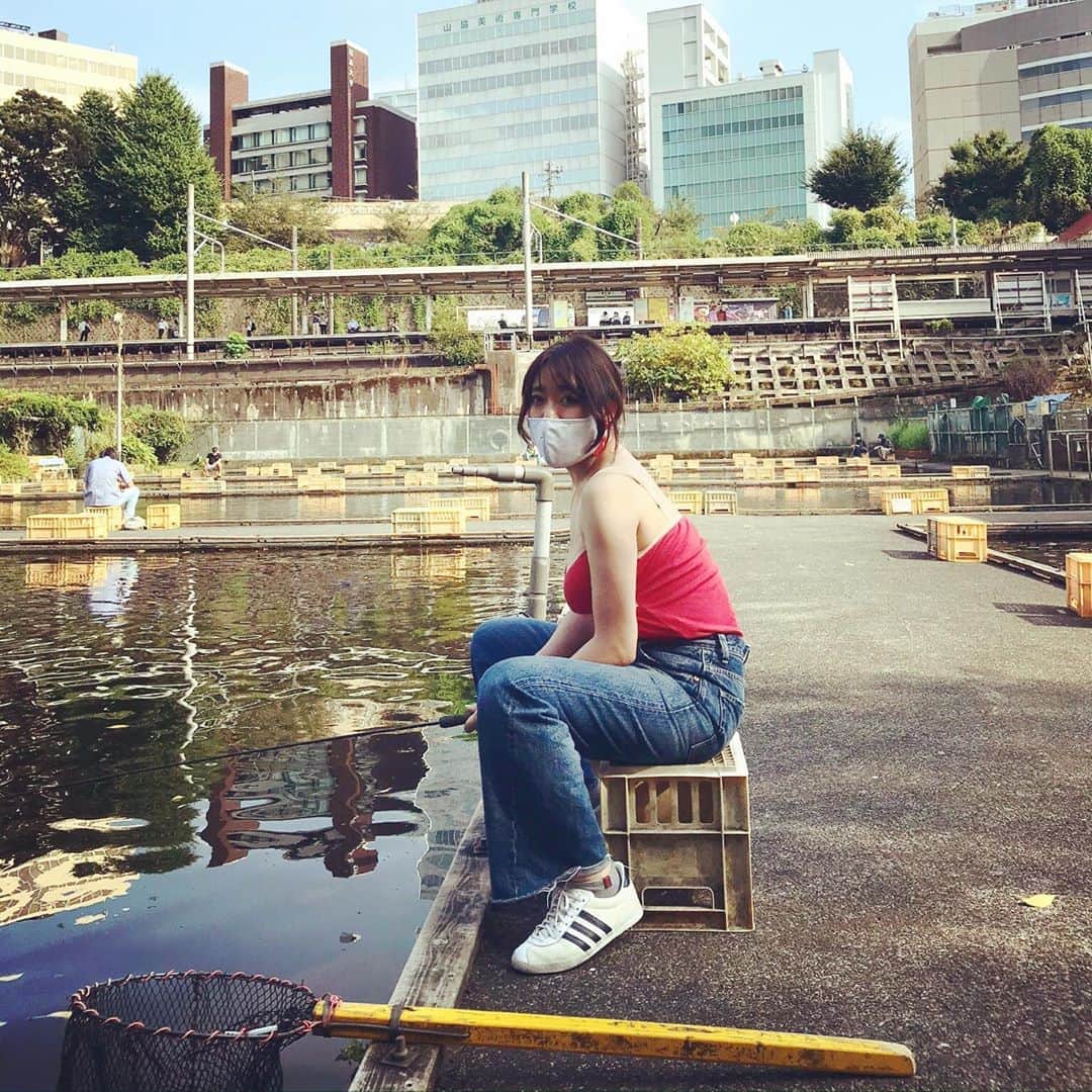 ちゃんまいさんのインスタグラム写真 - (ちゃんまいInstagram)「・ メンズの一本釣りは、トクイな方です♡ ・ #ベッドイン #japanese #sexy #idol #fishing #🎣」8月31日 18時08分 - dakko_shite_cho3