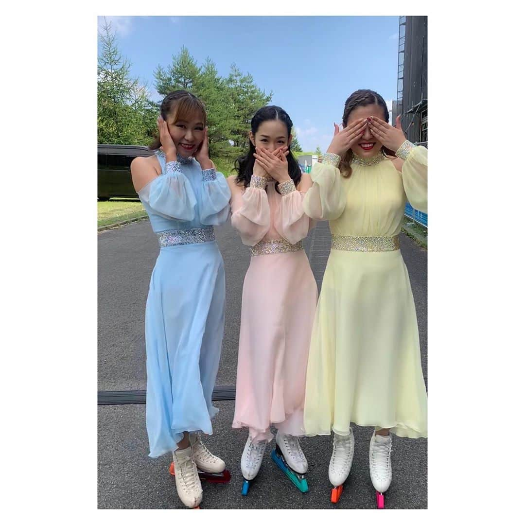 今井遥さんのインスタグラム写真 - (今井遥Instagram)「サンクスツアー栃木公演無事に終わりました💐 会場にお越しくださった皆様、ライブ配信で観てくださった皆様、 ありがとうございました！  昨日26歳最後の日を栃木で過ごし、今日27歳になりました。 現地では、休止期間中に誕生日を迎えたメンバーと一緒にお祝いをしていただき、 とても幸せな瞬間を過ごすことができました💕  皆様からの温かいメッセージもありがとうございました！ いつも応援してくださって本当に嬉しいです。 日々前進できるように頑張ります☺️ これからもよろしくお願いします✨  #浅田真央サンクスツアー ﻿ #maotour #栃木」8月31日 18時18分 - haruka_imai_831