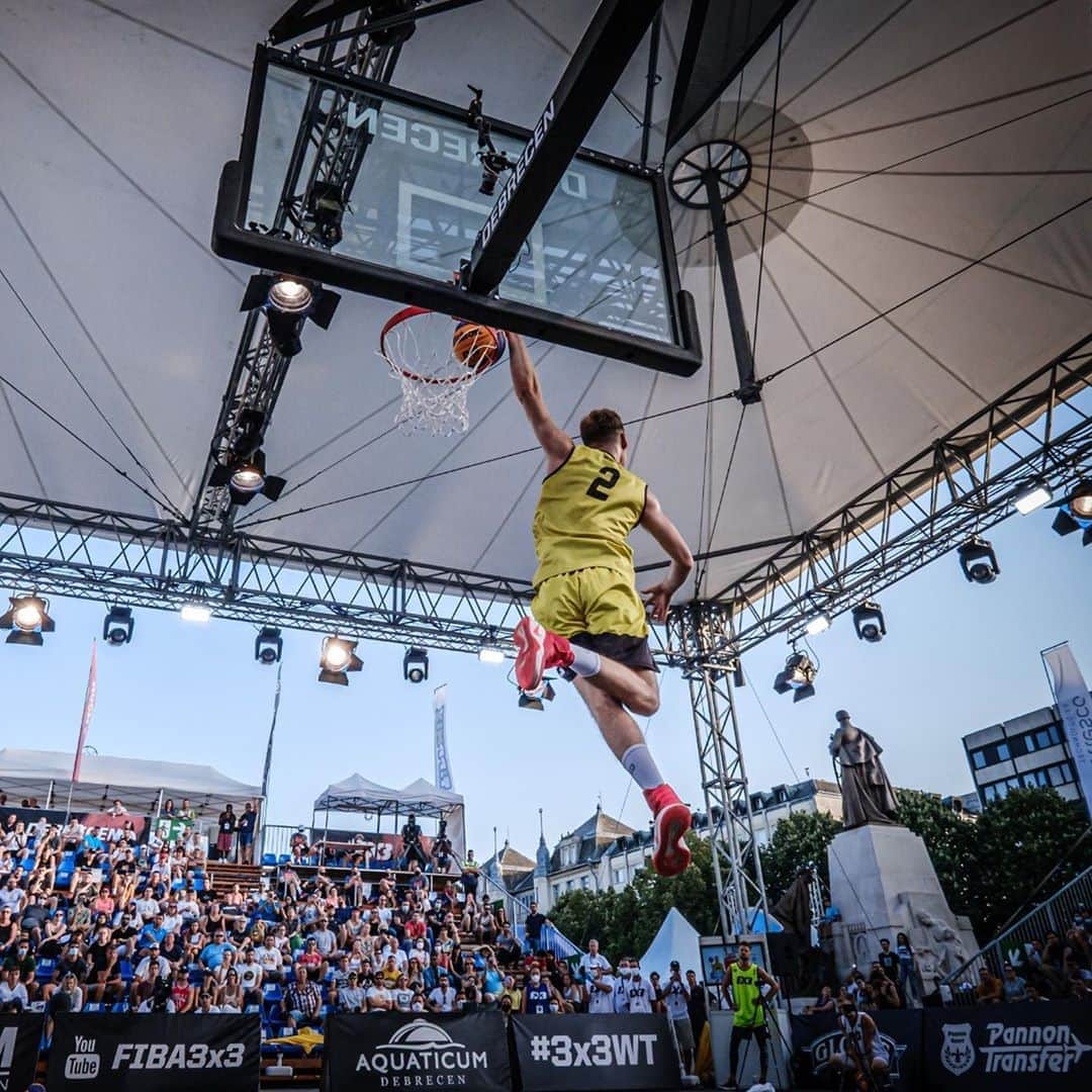 FIBAさんのインスタグラム写真 - (FIBAInstagram)「The level of difficulty on that dunk 😳😱🤯 @miller_dunks (via @fiba3x3) #3x3WT」8月31日 19時42分 - fiba