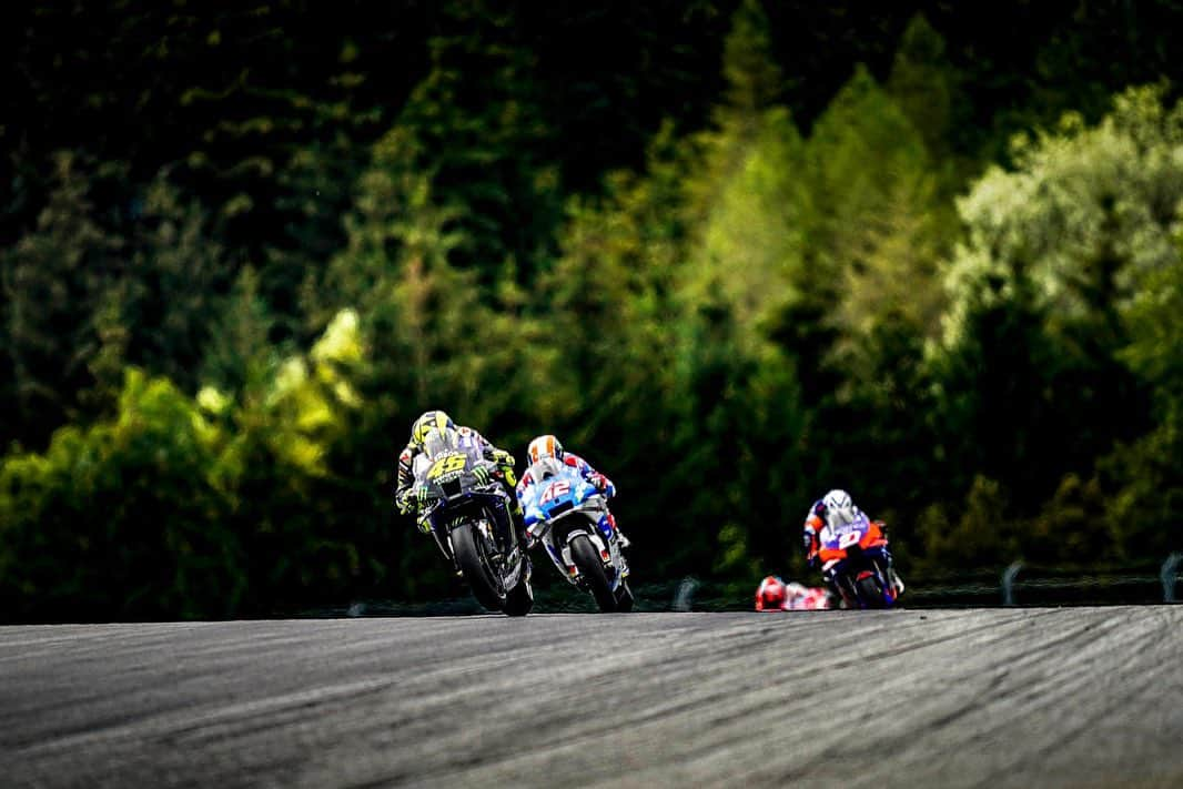 バレンティーノ・ロッシさんのインスタグラム写真 - (バレンティーノ・ロッシInstagram)「Red Bull Ring,Austria Sunday,MotoGp Race  📸 @falex79 @gigisoldano」8月31日 20時21分 - valeyellow46