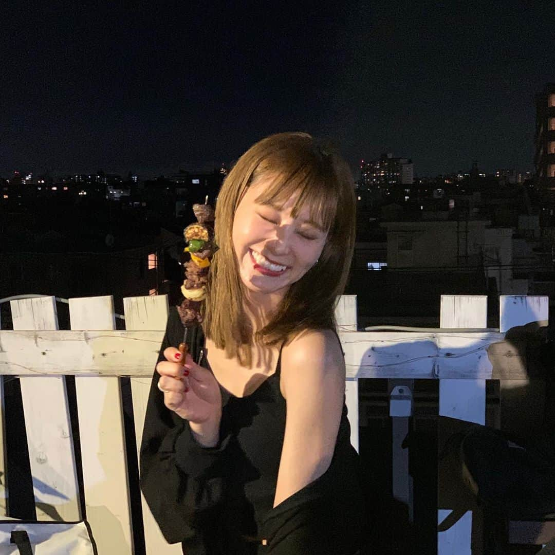 RINA（鈴木理菜）さんのインスタグラム写真 - (RINA（鈴木理菜）Instagram)「ライブチームがミニマル打ち上げ企画してくれた🤎とくべつな夏の終わり さいこー」8月31日 20時41分 - urarina821