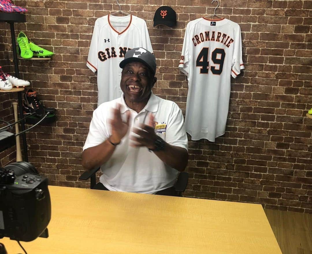 ウォーレン・クロマティのインスタグラム：「撮影順調！！Enjoyed another great shooting!! I can’t wait to post the video!!  #野球 #baseball #giants #ジャイアンツ #g党 #expos #montreal #クロマティチャンネル #クロマティ」