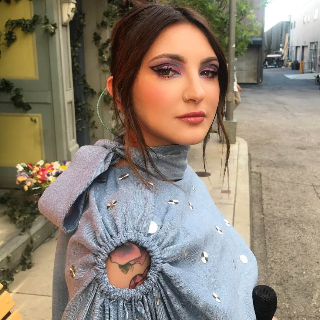 rob scheppyさんのインスタグラム写真 - (rob scheppyInstagram)「VMAs @juliamichaels」8月31日 21時49分 - robscheppy