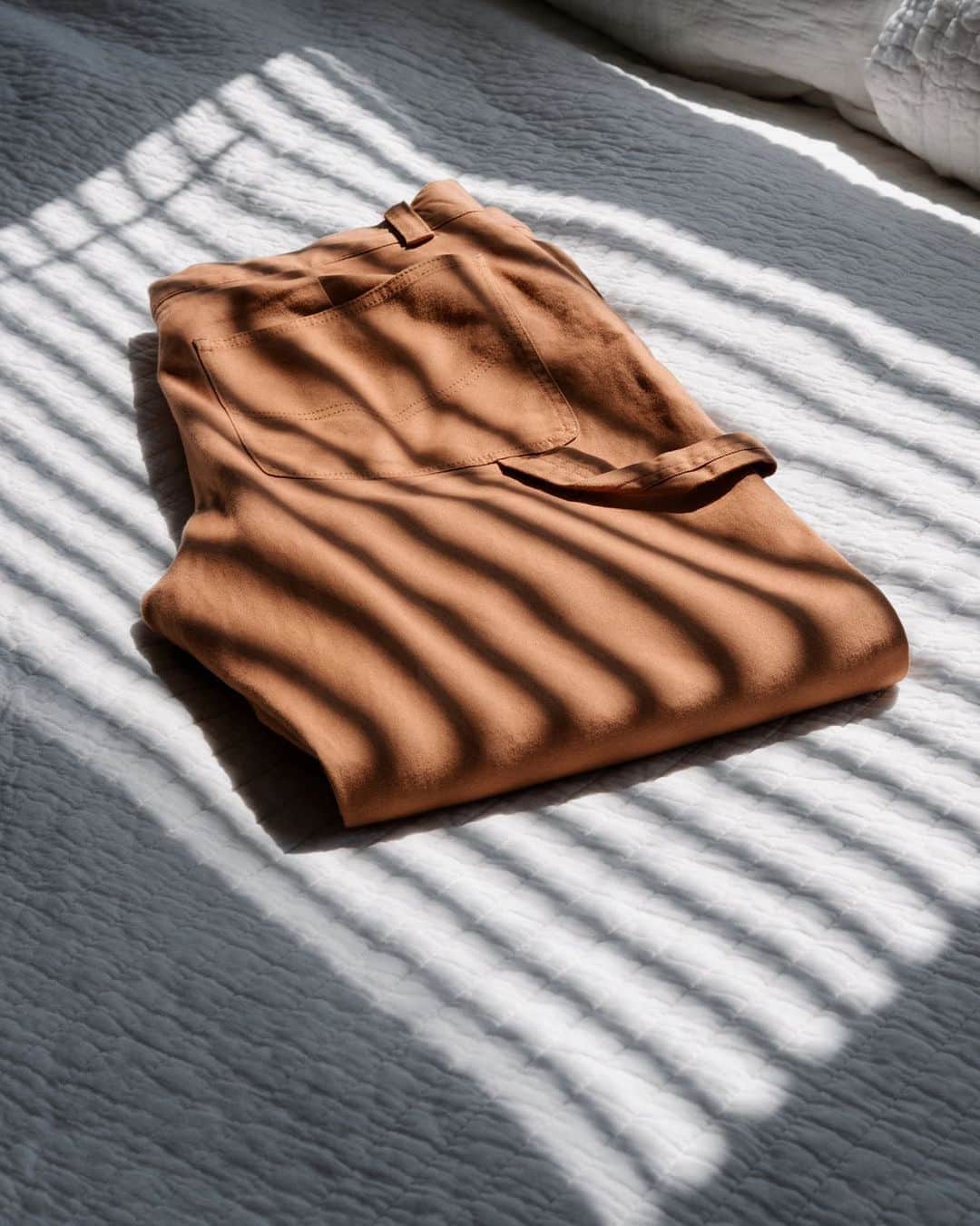 Club Monacoのインスタグラム：「Color we're craving: Sandstone. Swap out the classic brights of summer for this deep, earthy shade.」