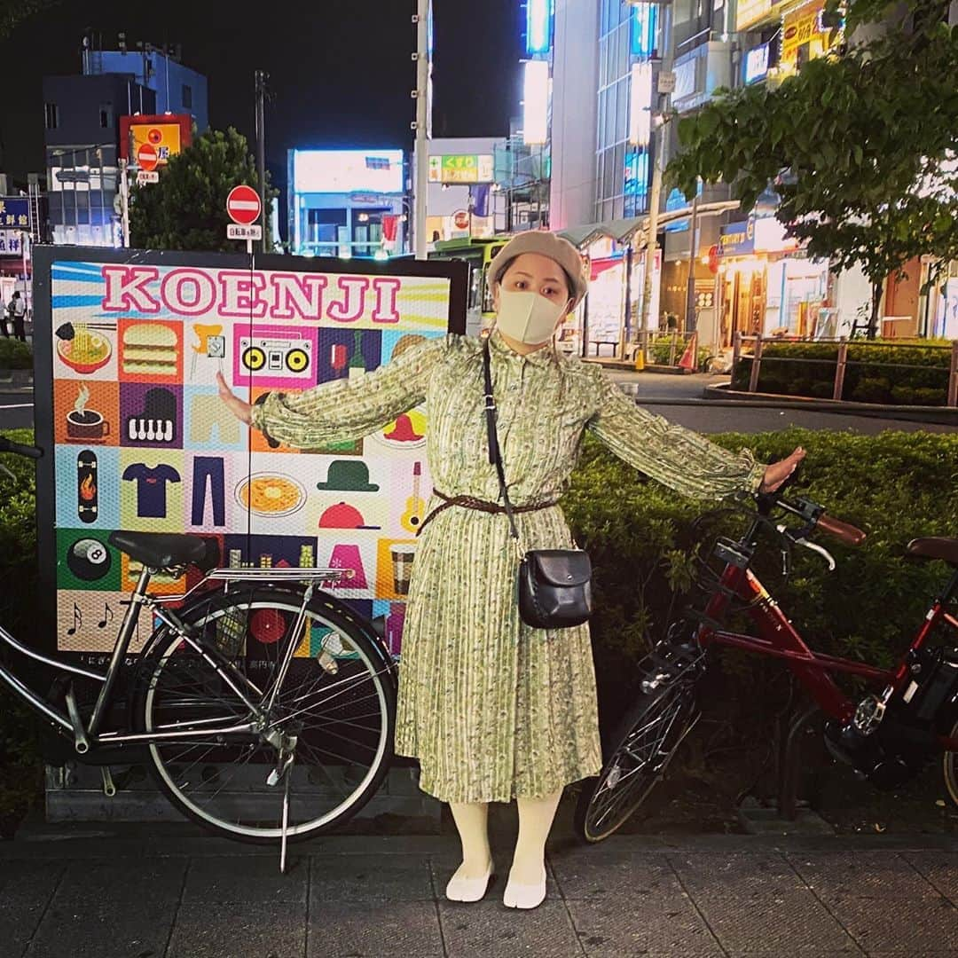 西田さおりさんのインスタグラム写真 - (西田さおりInstagram)「おニューの足袋パンプス かんわいっー！！ でかショートケーキうめー！ の二つの感情で 今日は動きました！ . . #足袋パンプス #でかショートケーキ」8月31日 22時09分 - saori19950108