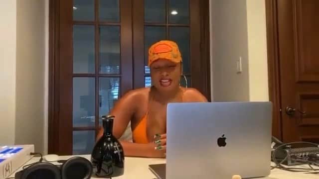 ファンクマスター・フレックスのインスタグラム：「I see it! @theestallion bars! Hard! WHAT YALL THINK?」