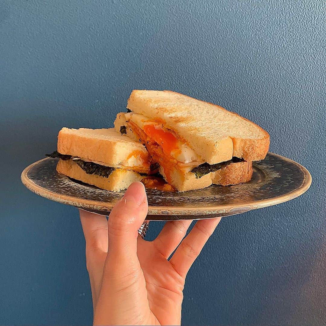 前山奈津巴のグルメインスタ