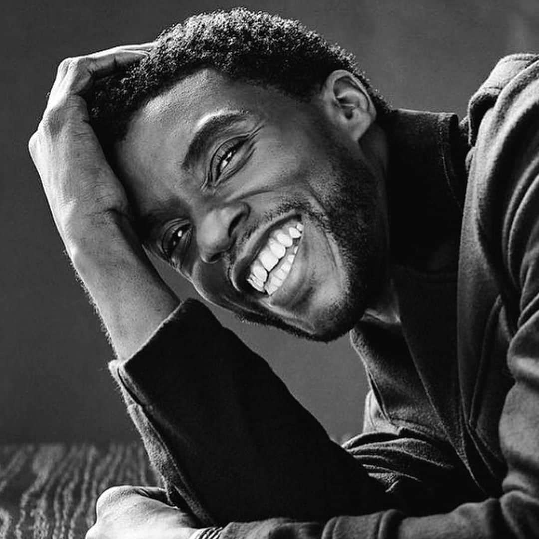 Lexus USAのインスタグラム：「Our hearts are heavy as we grieve the passing of Chadwick Boseman. The magnitude of this loss is beyond words. We send our deepest condolences to his family. It was an honor to experience his amazing talents both on and off the screen.」