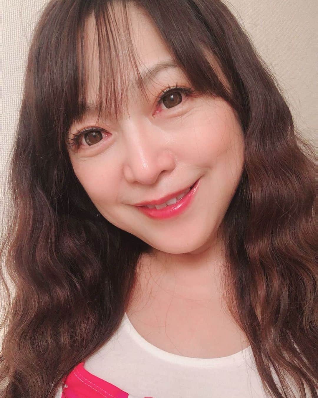 のインスタグラム：「今日もお疲れ様でした💓 おやすみなさい😴⭐🌙」