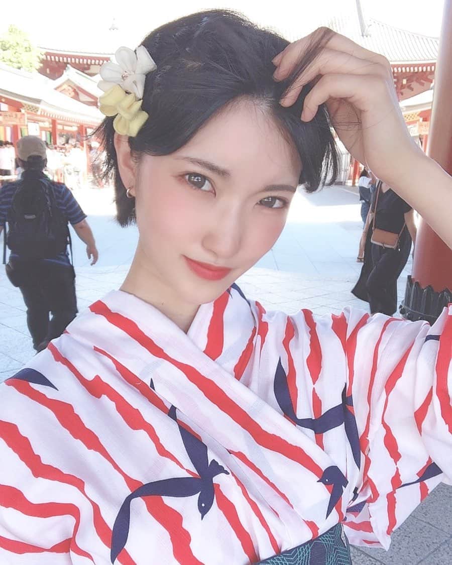 東条蒼のインスタグラム：「＊ ・ ・ ・ こんな涼しげな顔をしてますが、 めちゃくちゃ暑かったです笑 ・ ・ あおはるぶりの浴衣！！ カモメ柄をチョイスしました💙 ・ いかがね？ ・ ・ ・  #浅草 #浴衣 ・ ・ #東条蒼 #クルーズグループ #セクシー女優 #av女優 #メガネ女子 #黒髪 #ショートヘア #あおたん　#teamメレンゲ #followｍe #following #japan #girl #photooftheday #tagsforlikes #instalike  #台湾 #香港 #粉我 #拍照 #照片 #人像攝影」