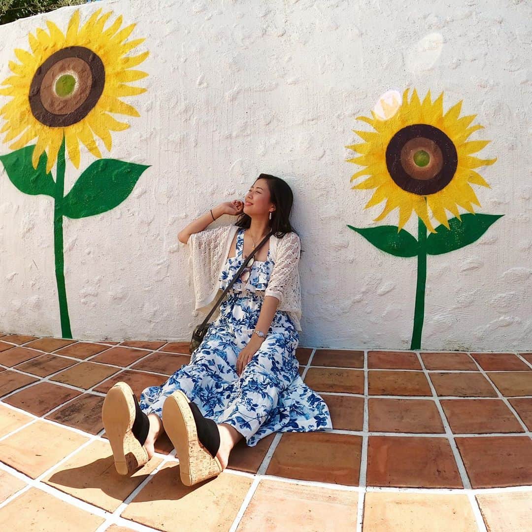 Chiakiのインスタグラム：「. 9月 Start🧡 8月ありがとう☺️🌻。  #9月 #september #ひまわり #わくわくする #sunflower」