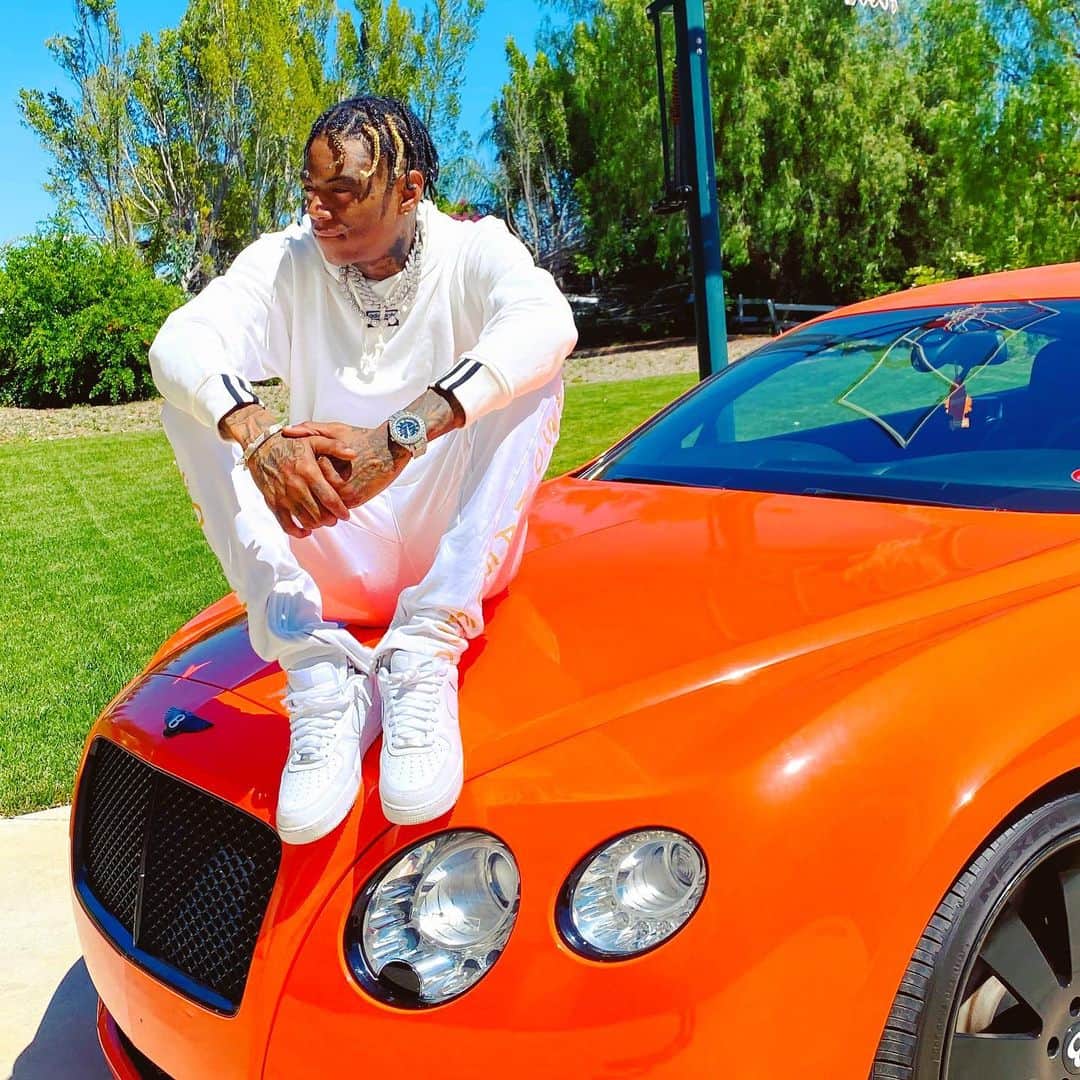 ソウルジャ・ボーイ・テレムのインスタグラム：「Bossed up ✅💪🏾」
