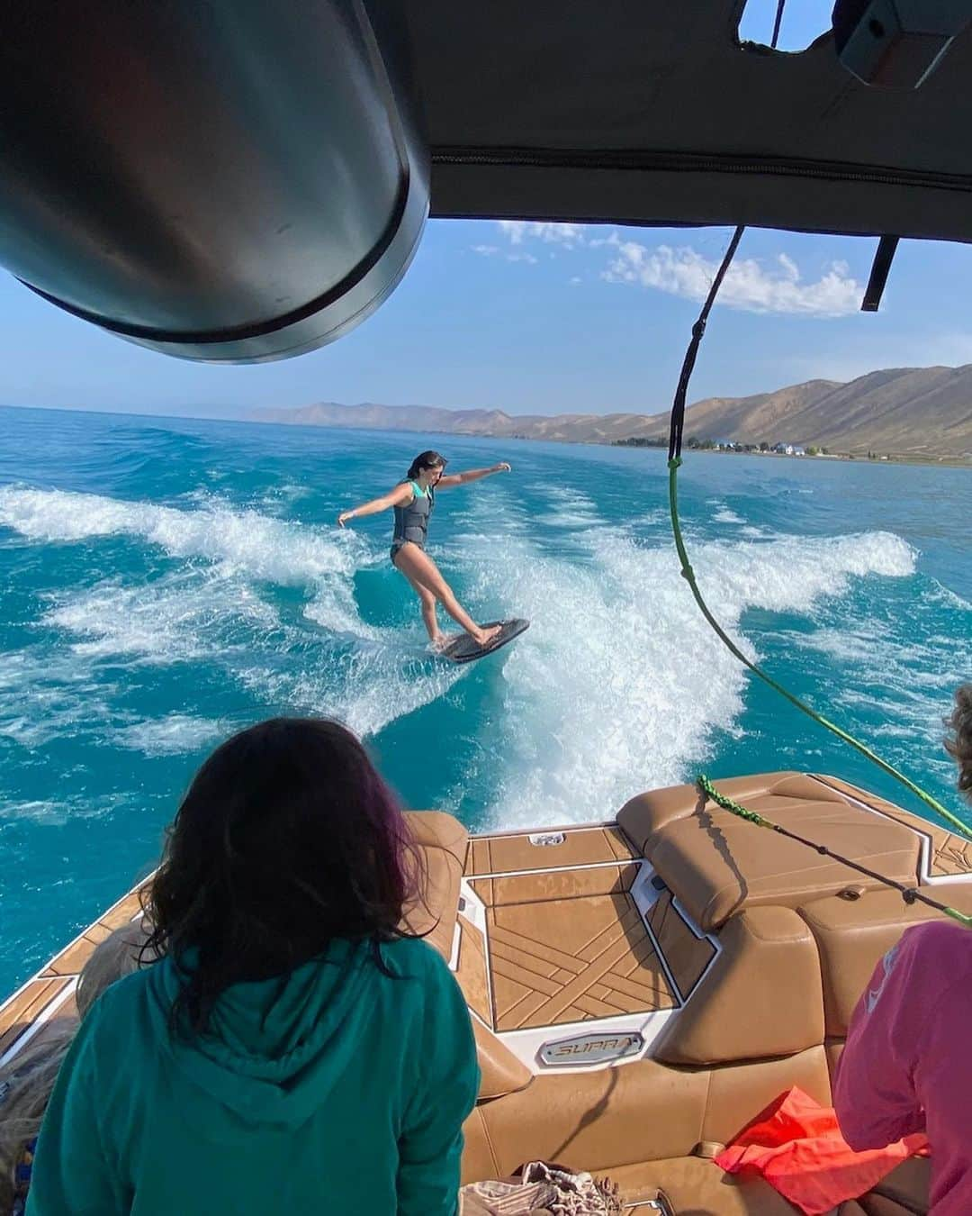 ケン・ブロックさんのインスタグラム写真 - (ケン・ブロックInstagram)「This past weekend was our first time experiencing the bright blue water of Bear Lake, Utah. It was a rad time hanging with friends, ripping around in our Supra Boat, and enjoying one of the last weekends of summer on this crazy blue water at a cool little resort (@bearlakelegacy ) - with one of the most unique boat launches ever! Thanks again @nolsen79 for the hospitality. #BearLake #SupraBoats #marineproducts」9月1日 4時12分 - kblock43