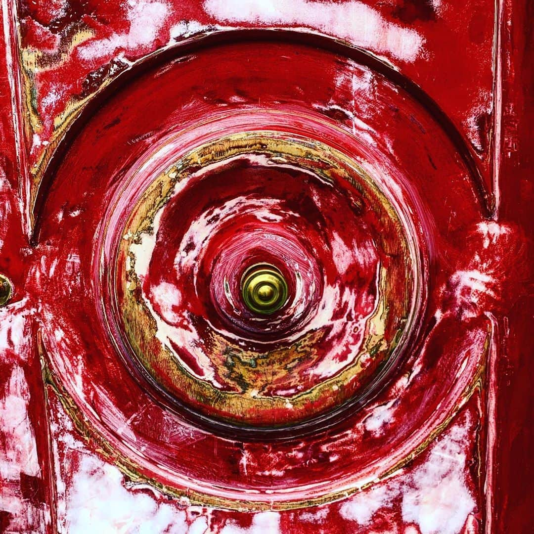 JULIEN D'YSさんのインスタグラム写真 - (JULIEN D'YSInstagram)「#paris#door#blood❤️🎈🩸🩸🩸🩸#august31.2020🩸🩸🩸🩸🩸🩸🩸」9月1日 4時58分 - juliendys