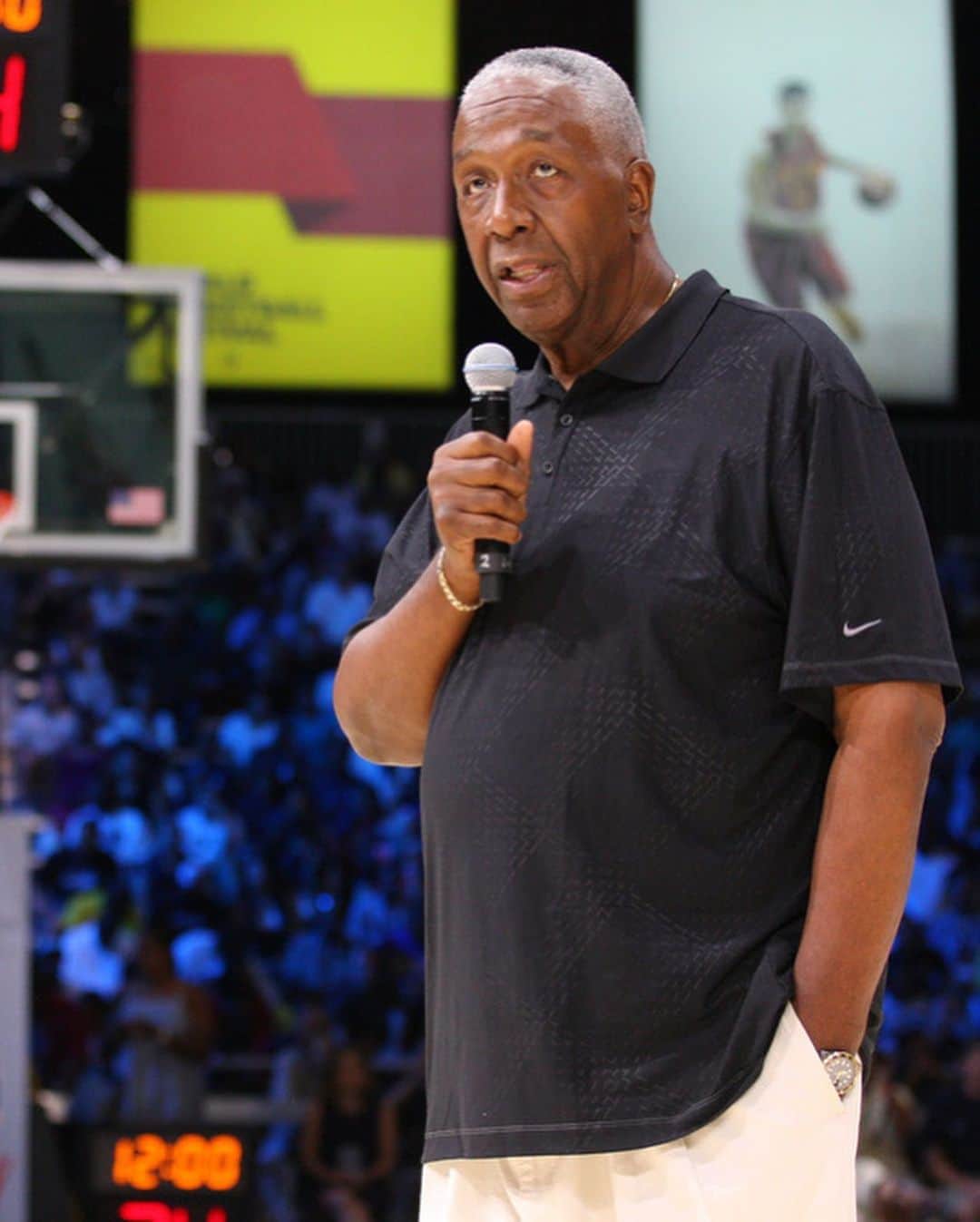 NBAさんのインスタグラム写真 - (NBAInstagram)「NBA Commissioner Adam Silver issued the following statement today regarding the passing of John Thompson: “John Thompson influenced the lives and careers of generations of NBA players as a Hall of Fame coach and devoted mentor. John loved the game and was passionate about teaching its values, which were also on display during his time as an NBA broadcaster. His impact extended far beyond his accomplishments as a two-time NBA champion player and NCAA championship- winning coach, with John inspiring so many – including me – by using his powerful voice to fight for social justice and speak out against racial inequality. We extend our deepest condolences to John’s family, friends and the many players and coaches who benefited from his guidance and wisdom.”」9月1日 8時00分 - nba