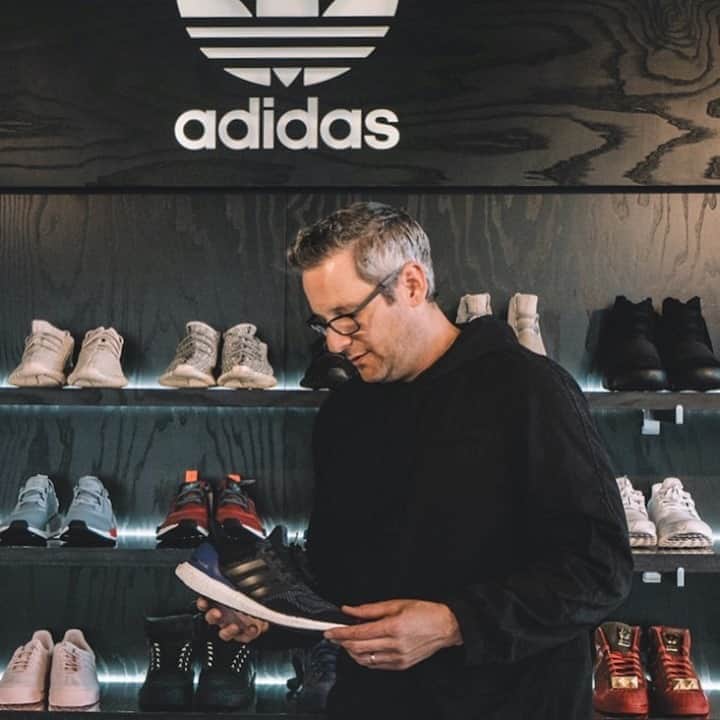 HYPEBEASTさんのインスタグラム写真 - (HYPEBEASTInstagram)「@hypebeastkicks: After 20 years with @adidas, YEEZY GM @wex is leaving the brand. Both Wexler himself and adidas separately confirmed the departure to HYPEBEAST. Wexler simply stated “Yes, today is my last day here with the brand” in response to an inquiry. Wexler was well known for his work with Kanye West, Pharrell, and Beyoncé. Click the link in bio for the full story.⁠ Photo: Jon Wexler」9月1日 8時05分 - hypebeast