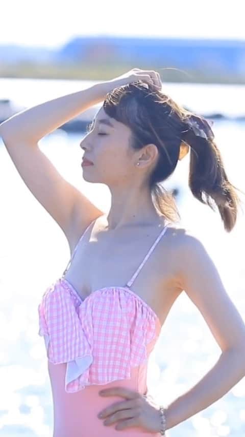 舘林佳史のインスタグラム：「人気のプロモーションムービー🎞 イイネフォロワー急上昇📽 ﻿ 静岡のポートレートモデル天川汐梨ちゃんがAilinQで個撮可能になりました😱💕✨﻿ @ailinq_studio ﻿ 役者やダンスもやっていつのでポージングや表情の作り方も上手なモデルさんです。﻿ ﻿ 天川汐梨さんを撮ってみたい方は是非ご依頼お待ちしています🥰❣️ ﻿ ﻿ *☼*―――――*☼*―――――*☼*―――﻿ ﻿ 【AilinQモデル情報】 ⚫︎モデル名:天川汐梨﻿ ⚫︎生年月日:1998年6月22日﻿ ⚫︎身長:158﻿ ⚫︎服のサイズ:M﻿ ⚫︎靴のサイズ:24.5センチ﻿ ⚫︎主な撮影可能地域 :  静岡県 全域 ﻿ 地域外 可、地域外の場合(交通費等要相談でお願いします！﻿ ⚫︎趣味:健康美容、料理、撮影、芸能﻿ ⚫︎カメラマンへメッセージ:何でもできます💕一緒に素敵な写真を作りましょう😚💕﻿ ⚫︎実績: 撮影会モデル、フリーペーパー読者モデル﻿ ⚫︎水着・下着撮影: 可 要相談﻿ ⚫︎撮影可能な曜日:休みが不定期のため、希望を教えてください💕調節します！﻿ ﻿ ﻿ ーーーーーーーーーーーーーーーーーーー﻿ ﻿ ーーー﻿ ◆撮影料金﻿ 個撮:1時間5000円﻿ 基本3時間より受付中！﻿ ⚫︎15000円(休憩時間移動込み)﻿ オプション﻿ ⚫︎水着　5000円(要相談)﻿ ⚫︎下着　8000円(要相談)﻿ ﻿ ⚫︎2名以上参加 1人につきプラス10000円 ﻿ ーーーーーーーーーーーーーーーーーー﻿ こんな悩みをお持ちのカメラマンに﻿ おススメです✨﻿ ーーーーーーーーーーーーーーーーーー﻿ ✅ポートレート撮影をやってみたいけどモデルモデルが見つからない。﻿ ✅モデルと一対一でポートレート撮影したい。﻿ ✅撮影会だと撮りたい構図の写真が撮れない。﻿ ✅モデル2人でツイン撮影したい。﻿ ✅友達のカメラマンと一緒にモデルを撮りたい。﻿ ✅モデルとメイクさんを呼んで作品作りをしたい。﻿ ✅スタジオで個撮したい。﻿ ✅海や山で撮影したい。﻿ ✅水着撮影したい。﻿ ✅仕事帰りに撮影したい。﻿ ✅夜景やネオンで撮りたい。﻿ ✅フォトコンにチャレンジしたい。﻿ ✅美容院スタイリストの作品作りコンテストモデル探しや撮影をしたい。カメラマンも探している。﻿ ✅プロのフォトグラファーを 目指している。﻿ ✅プロのカメラマンと同行してもらって勉強したい。﻿ ✅自分の都合の良い日や時間に合わせて撮影がしたい。﻿ ーーーーーーーーーーーーーーーーーー﻿  個人撮影の依頼お問い合わせは以下の内容を記入しLINE  ID510661(舘林)﻿ かDM下さい📩﻿ ーーーーーーーーーーーーーーーーーー﻿ 件名《個撮モデル依頼》﻿ ⚫︎氏名:﻿ ⚫︎年齢:﻿ ⚫︎お住まい:﻿ ⚫︎連絡先:﻿ ⚫︎LINE ID:﻿ ⚫︎インスタID:﻿ ⚫︎カメラ歴: 年﻿ ⚫︎希望モデル名:﻿ ⚫︎希望日:﻿ ⚫︎希望時間:﻿ ⚫︎希望集合場所:  駅や施設名﻿ ⚫︎希望撮影地: 湘南  鎌倉 横浜 ○○公園 等﻿ ⚫︎移動手段: 徒歩  車﻿ ⚫︎希望衣装: ドレス・ロングスカート・ミニスカート・ワンピース・普段着・カジュアル・ショーパン・お任せ・着物・水着その他﻿ ⚫︎衣装(モデルさんに持って来て欲しい・自分で用意したい)﻿ ﻿ ーーーーーーーーーーーーーーーーーー﻿ #下着撮影﻿ #グラビアアイドル﻿ #個撮﻿ #個撮モデル﻿ #ポートレートモデル﻿ #モデル﻿ #ポトレモデル﻿ #撮影会﻿ #撮影会モデル﻿ #撮影会イベント ﻿ #写真集﻿ #グラビアモデル﻿ #グラビア撮影﻿ #グラビアモデル﻿ #モデルデビュー﻿ #モデル募集﻿ #かわいすぎる﻿ #かわいい女の子 ﻿ #撮影依頼﻿ #被写体モデル ﻿ #カメラが好き ﻿ #インスタ映え﻿ #ストロビスト﻿ #シューティング﻿ #撮影依頼募集中﻿ #ポートレート撮影﻿ #セクシーショット﻿ #ポートレートモデル募集 ﻿ #ファインダー越しの私の世界﻿ #ドラマティックストーリーフォト﻿ #AilinQ」