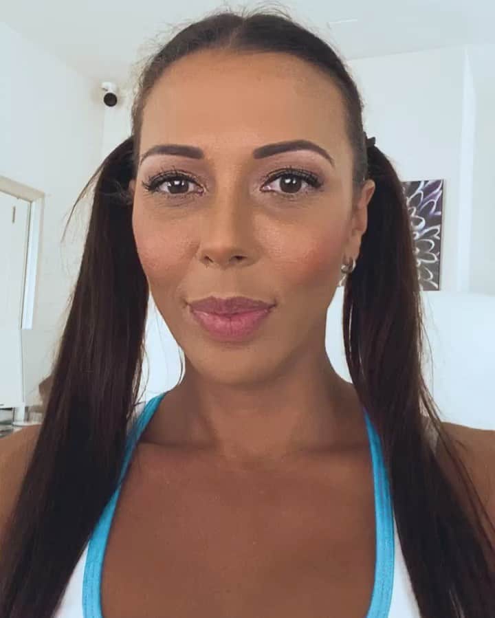 レイチェル・スターさんのインスタグラム動画 - (レイチェル・スターInstagram)「I’m waiting for you on my Onlyfans account which