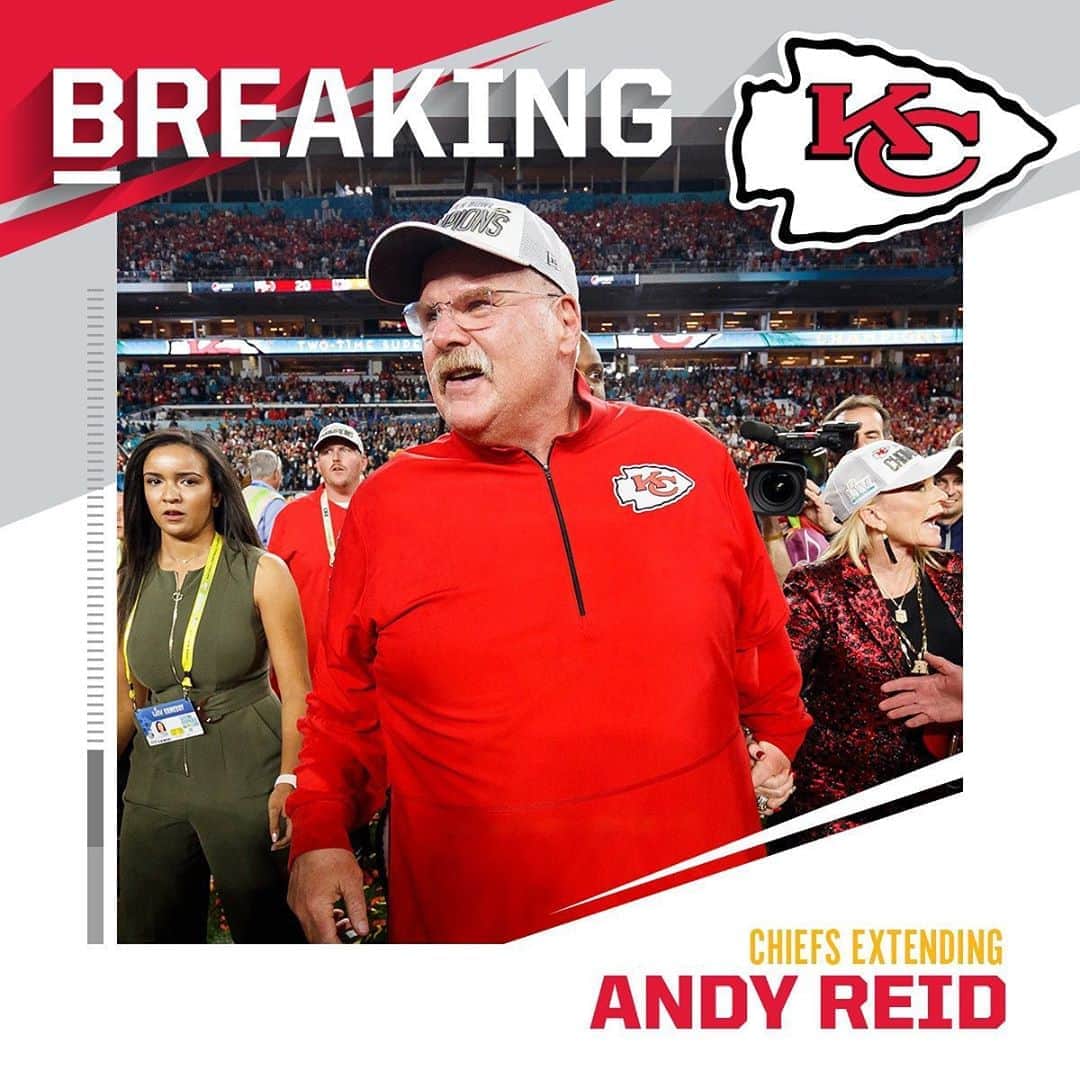 NFLさんのインスタグラム写真 - (NFLInstagram)「Chiefs finalizing new six-year contracts with HC Andy Reid and GM Brett Veach. (via @tompelissero) - 📷: AP」9月1日 8時44分 - nfl