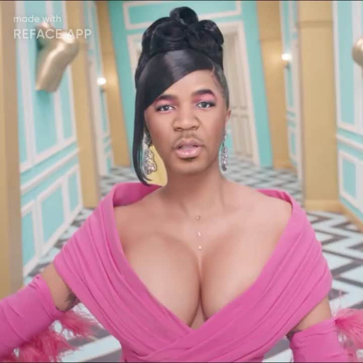 ホセ・レイエスのインスタグラム：「Y el bigote pa cuando........🤣」