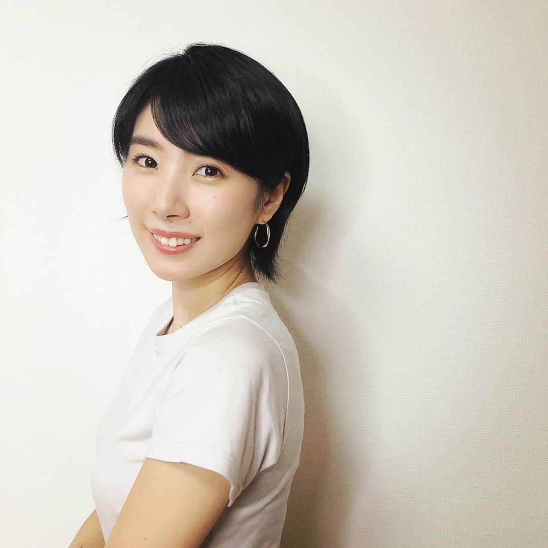のインスタグラム：「. . 9月始まり☺︎ 今月も頑張ります！ . . #kolme #september #month #start #today #fighting #enjoy #9月 #始まり #頑張る」