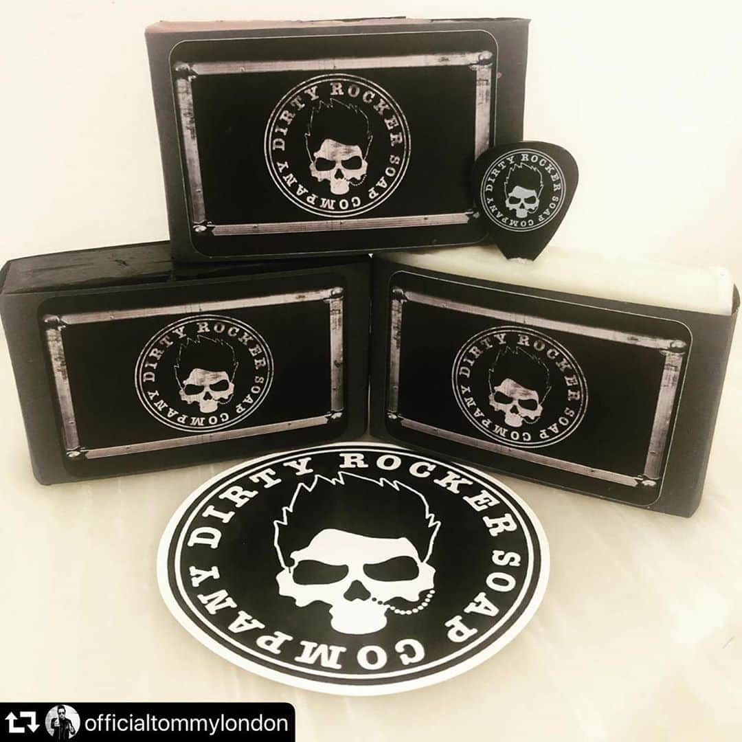 レイチェル・ボランさんのインスタグラム写真 - (レイチェル・ボランInstagram)「Tremendous thank you to @officialtommylondon from @siriusxm for the shout!  ・・・ My @dirtyrockersoap arrived today and they smell amazing!  Thanks @officialrachelbolan 🤘🏽#dirtyrockersoap #dirtyrockersoapcompany #rachelbolan #skidrow #soap #soap #fresh #beauty #natural #artisan #allnatural #clean #health #smallbatch #essentialoils #2020 #follow #smallbusiness #crueltyfree #rockandroll #rock #dirtyrockersoap #dirtyrocker #life #washyourhands #staysafe」9月1日 10時03分 - officialrachelbolan