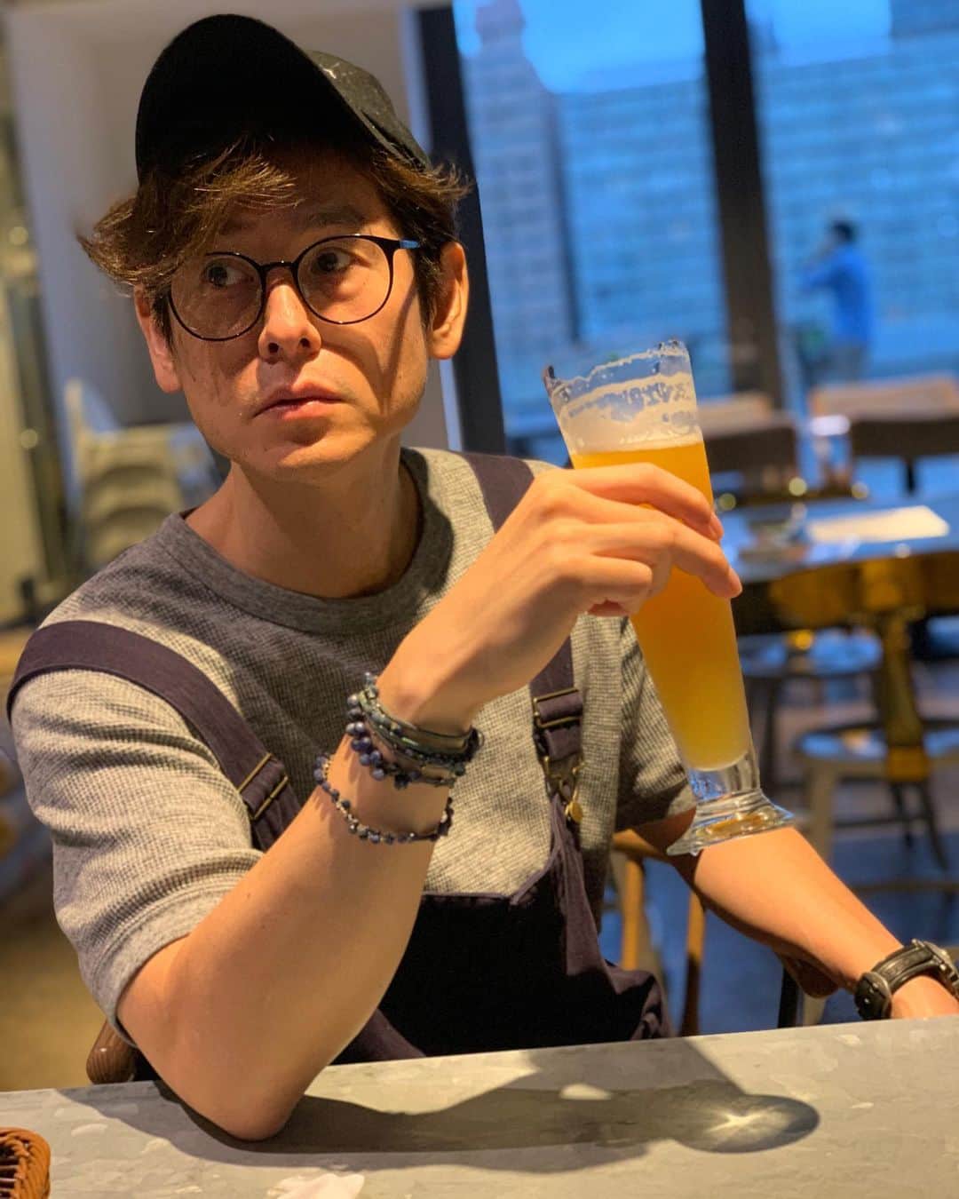 城戸裕次のインスタグラム：「久々のインスタ更新。 beerで登場。 beer最高。  #城戸裕次#beer#久々#インスタの使い方思い出した」