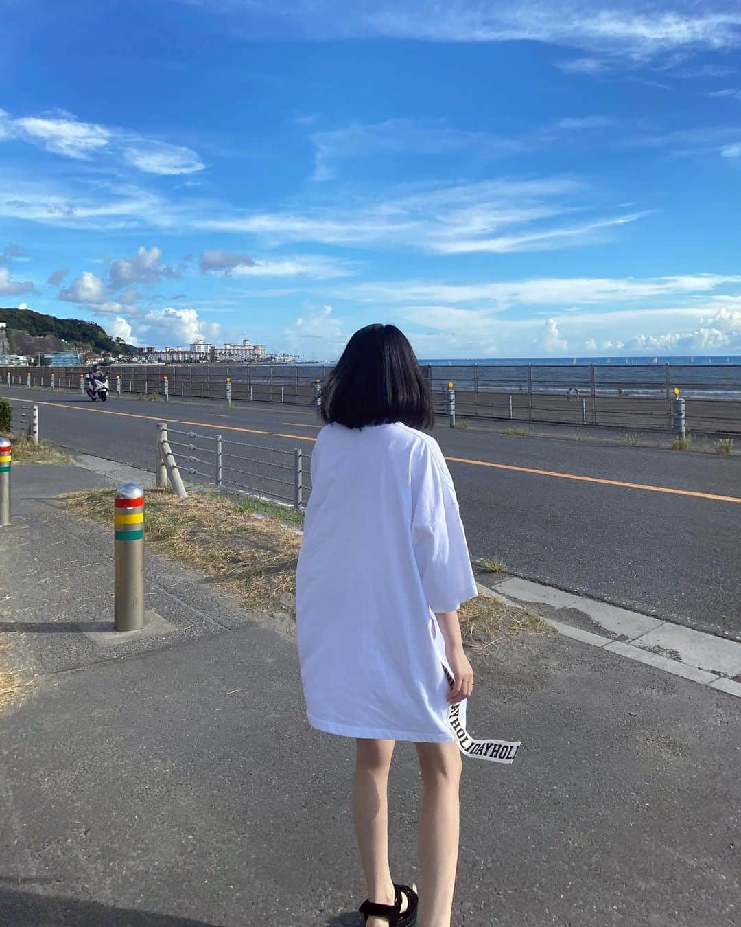 永井理子のインスタグラム：「ちょっと前に、 雨の予報だったのに奇跡的に晴れてた日☀︎  先日 @tokyo_ace_clinic に行ってきましたっ。 クリニックって緊張するけど スタッフさんが優しくて安心できます😌  #海とか山とか自然って見るだけで癒される」