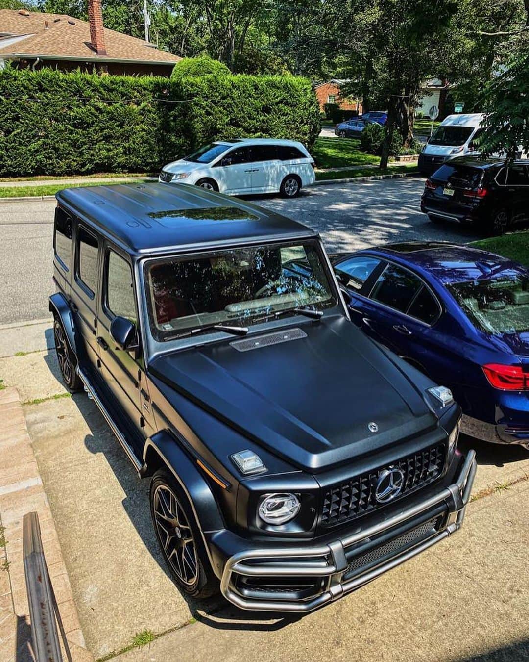 CarsWithoutLimitsさんのインスタグラム写真 - (CarsWithoutLimitsInstagram)「@premier_auto_leasing looking for a 2020 G63 ? For the best deals on the hottest truck on the market contact @premier_auto_leasing today !! Serving the entire tri-state area. Mention CWL to qualify for special promo**」9月1日 20時16分 - carswithoutlimits