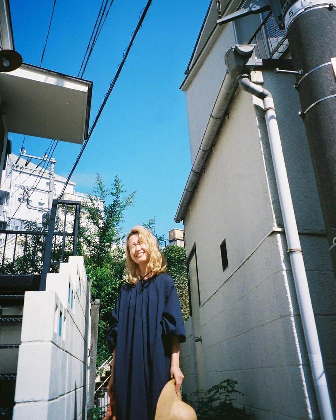花盛友里のインスタグラム：「いつかのしばさんぽ♡ 楽しかったなぁ、晴れてたなー  このまま夏が終わったらまじ悲しいんですけどおおお」