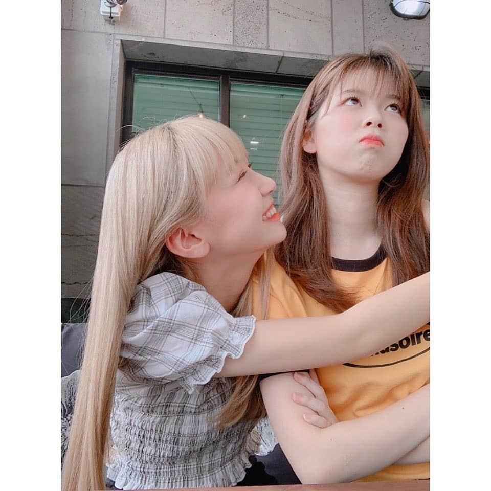 マユカ（小合麻由佳）さんのインスタグラム写真 - (マユカ（小合麻由佳）Instagram)「NiziU IG Update #Mayuka 💛  皆さんこんにちは〜 NiziUのMAYUKAです！🐱🌈  なんと「Make you happy」のミュージックビデオが1億ビューを突破しました〜！！😭💓  私達も驚いています😵  本当に沢山の方々に見て頂けて嬉しいです👏💛 ありがとうございます🙇‍♂️🙇‍♂️  感謝の気持ちを忘れずにもっともっと努力していくのでこれからも応援宜しくお願い致します🤩💜  ----------------------------  여러분 안녕하세요~ NiziU의 MAYUKA입니다!🐱🌈  드디어 “Make you happy”의 뮤직비디오가 1억뷰를 돌파했습니다~!!😭💓  저희도 깜짝 놀랐어요😵  정말 많은 분들께서 봐주셔서 기쁘네요👏💛 감사합니다🙇‍♂️🙇‍♂️  감사한 마음을 잊지 말고 더 노력할 테니 앞으로도 많은 응원 부탁드립니다🤩💜  #NiziU #WithU #니쥬 #MAYUKA #🐱🌈」9月1日 14時01分 - mayukaogou