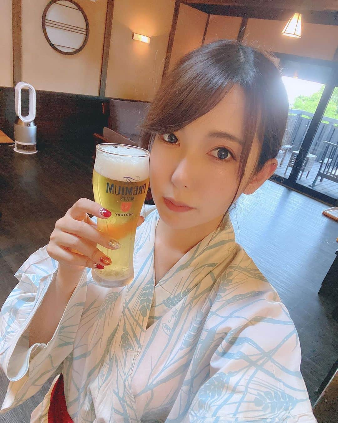 波多野結衣さんのインスタグラム写真 - (波多野結衣Instagram)「一緒にお酒のも…♡ . . #お酒 #大好き #波多野結衣」9月1日 14時27分 - hatachan524