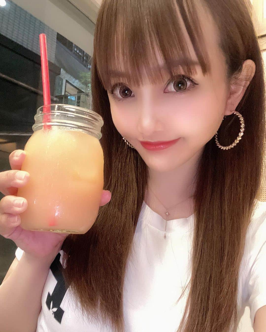 宇佐美あいりのグルメインスタ