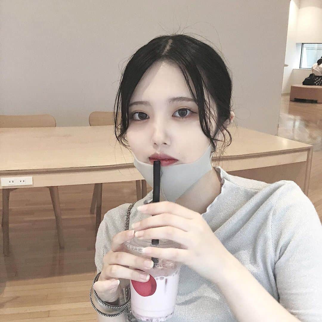 のインスタグラム：「美術館内のカフェ！🍓 #東京都現代美術館　#二階のサンドイッチ」