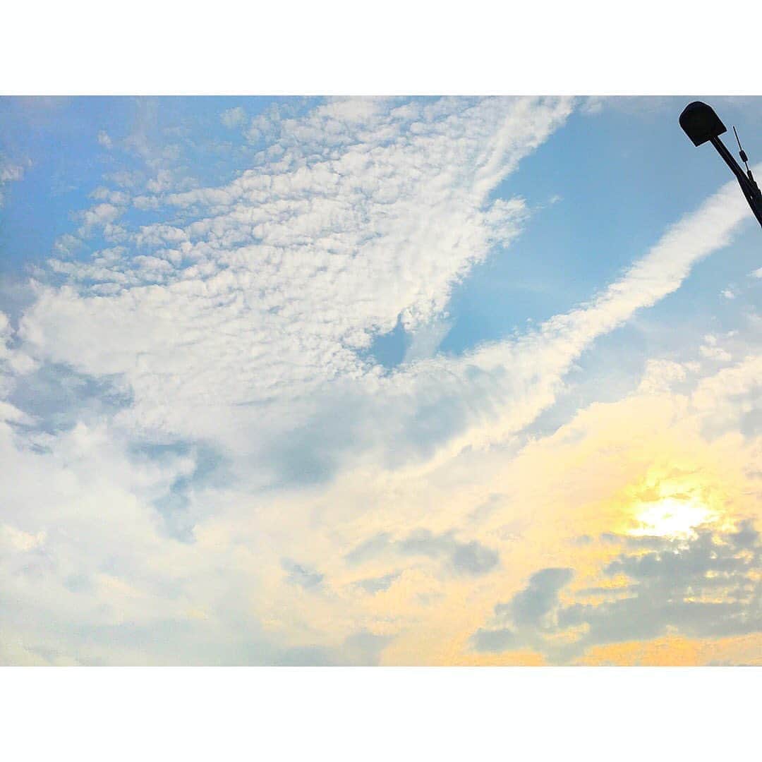 のインスタグラム：「⛅️」