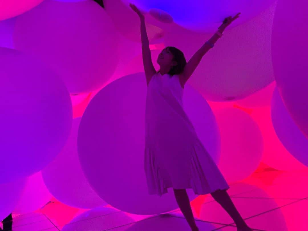 細田阿也さんのインスタグラム写真 - (細田阿也Instagram)「@teamlab.planets  @teamlab  #teamlabplanets #teamlab   #未来が拓けますように　  #豊洲　#チームラボ　#チームラボプラネッツ」9月1日 17時47分 - hosodaaya