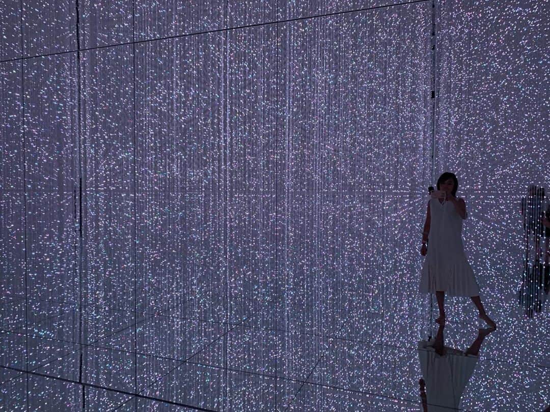 のインスタグラム：「@teamlab.planets  @teamlab  #teamlabplanets #teamlab   #未来が拓けますように　  #豊洲　#チームラボ　#チームラボプラネッツ」