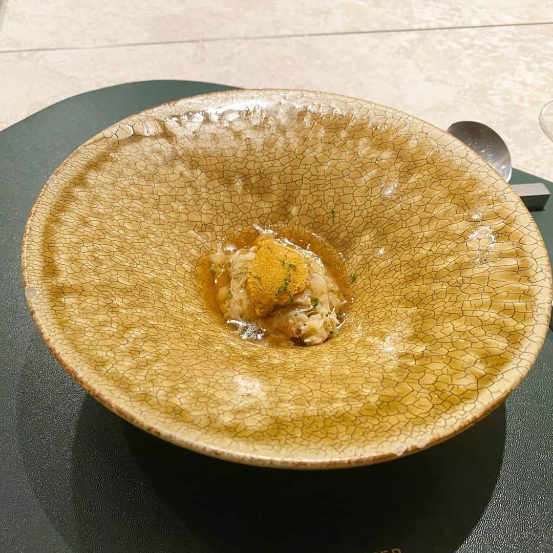 May Pakdee メイ パクディさんのインスタグラム写真 - (May Pakdee メイ パクディInstagram)「Modern Italian 🙈🍽 beef was beautiful- only salt & pepper needed😌 desert ice cream with olive oils was delicious 💕. . . . モダンイタリアン🇮🇹 ステーキが美味しすぎました😋🍽. . . .  #italian #Tokyo #Japan #foodphotography 😋#イタリアン #東京 #美味しい #kプリュス」9月1日 18時09分 - maypakdee