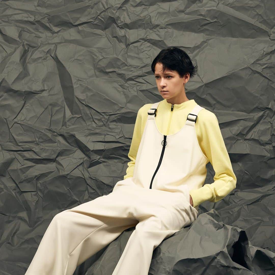 JET NEW YORKのインスタグラム：「﻿ ﻿ ———————————﻿ ﻿ JET NEWYORK﻿ 2020 FALL WINTER﻿ ﻿ “MOUNTAIN RESORT”﻿ ﻿ ———————————﻿ ﻿ ▶︎jumpsuit﻿ No.G50-59500 / ¥33,000+tax﻿ ﻿ ▶︎tops﻿ No.G50-39500 / ¥19,000tax﻿ ﻿ ———————————﻿ ﻿ #jet_newyork #jetnewyork #newyork #jet #marikohayashi #20 #2020 #aw #20aw #autumn #winter #fall #new #collection #nowonsale #preorder #elleshop #worldonlinestore #linkinbio」