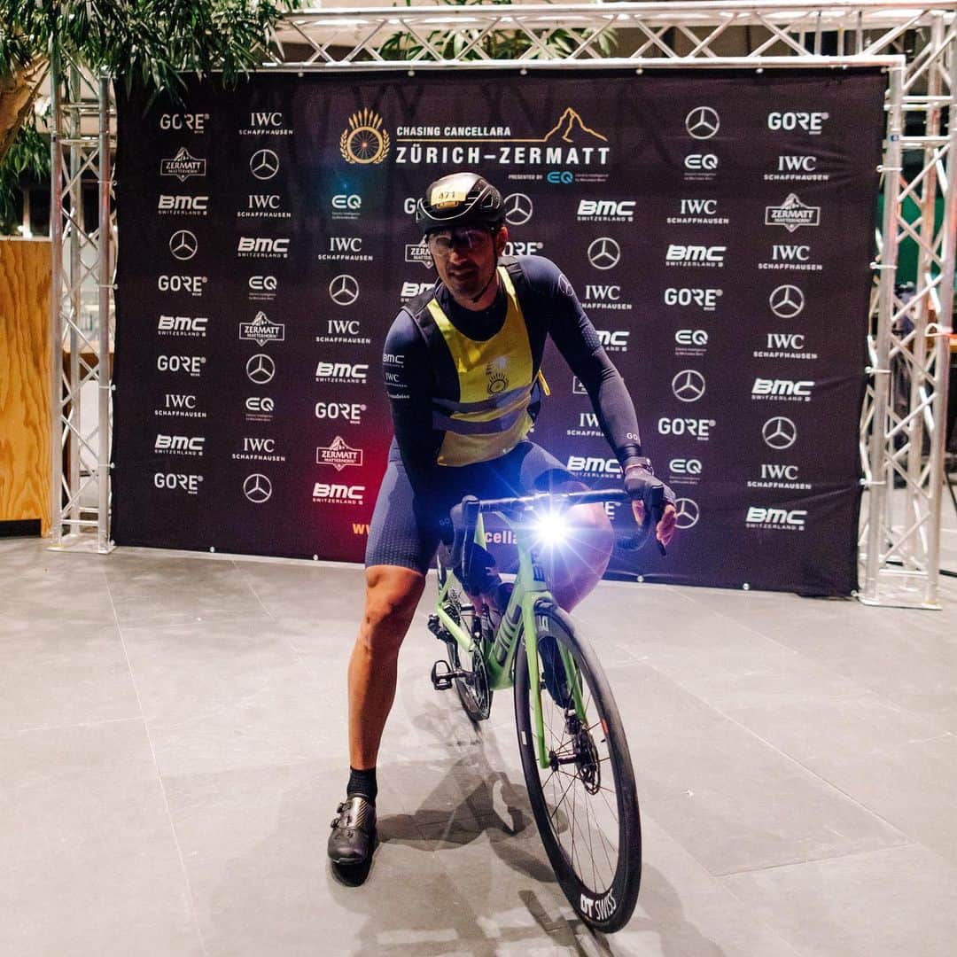 ファビアン・カンチェラーラのインスタグラム：「@chasingcancellara Zürich-Zermatt 2020 😍 Once again a fantastic day on the bike - met so many people and heard inspiring stories. 🤩 Congrats to all participants for this great achievement and thanks @janvberkel for being my team partner! 🚴🏽‍♂️🙌🏼 📸 @berner.cycling.league  #WeRideZurichZermatt #ChasingCancellara #ZurichZermatt #cycling」