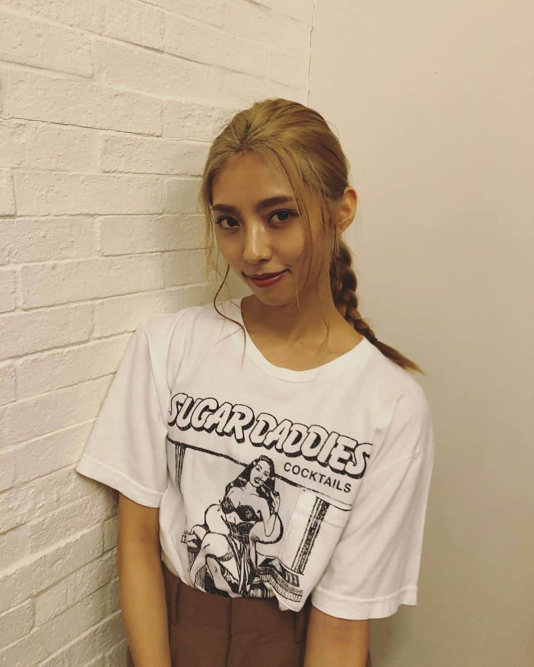 SAYAKAさんのインスタグラム写真 - (SAYAKAInstagram)「今日から9月🤍 楽しいこといっぱいしたいな 🤍 #sayakafashion #ootd #今日のわたし」9月1日 18時46分 - im_sayaka_official