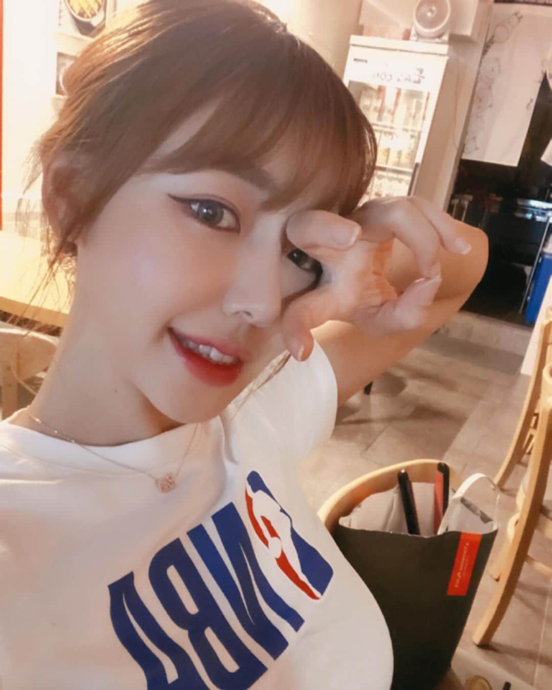 hyeriのインスタグラム：「역시사람은변해」