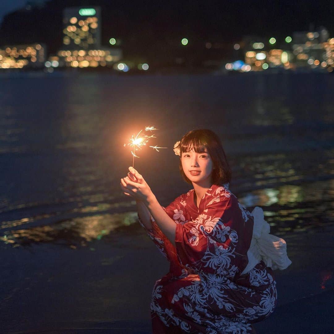 茶叶小果さんのインスタグラム写真 - (茶叶小果Instagram)「🎆」9月1日 19時31分 - chayexiaoguo