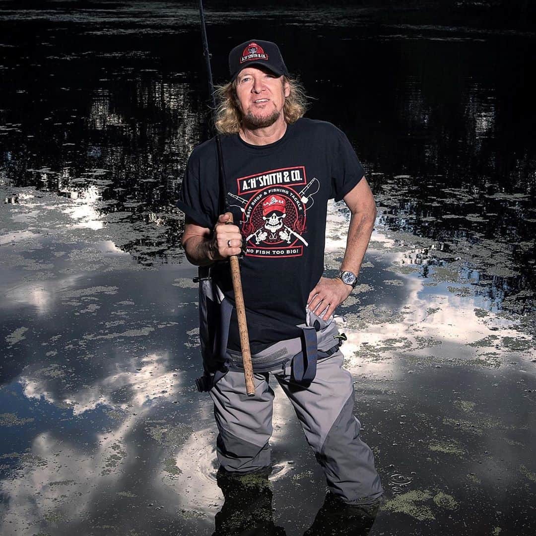 エイドリアン・スミスのインスタグラム：「My new book arrives this week... to celebrate I’ve released a range of fishing merch!  Pre-order here - http://irnmdn.co/nofishtoobig  #AdrianSmith #Fishing #MonstersOfRiverAndRock #IronMaiden #McMurtrie」